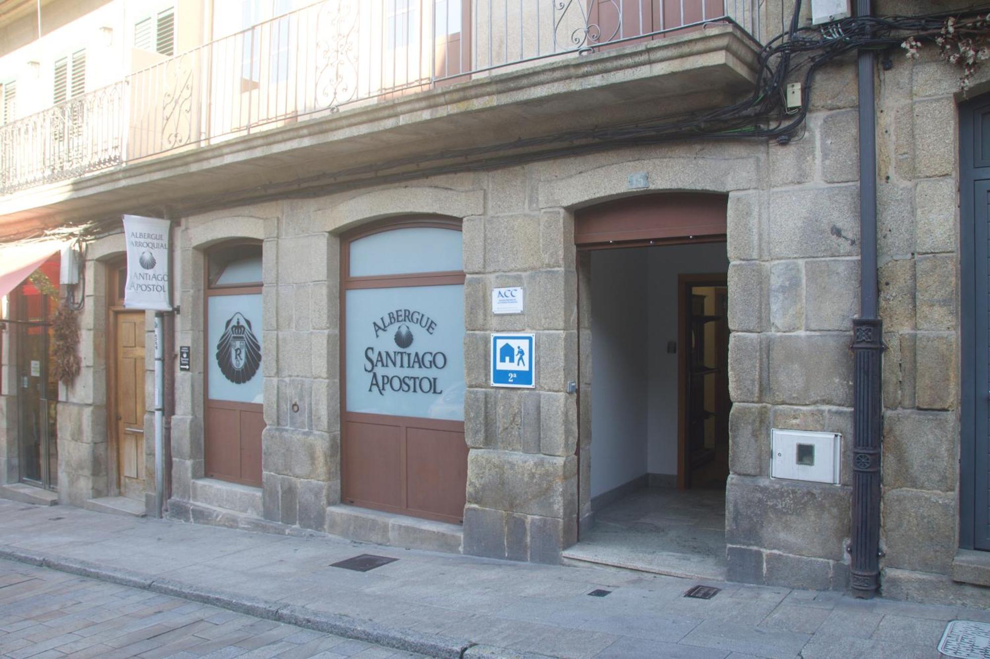 Albergue Parroquial Santiago Apostol De 雷东德拉 外观 照片